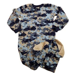 Wonder kids car camouflage footed pj's